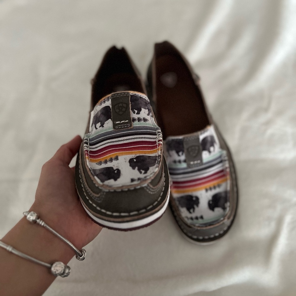 Ariat women’s buffalo print cruiser shoes